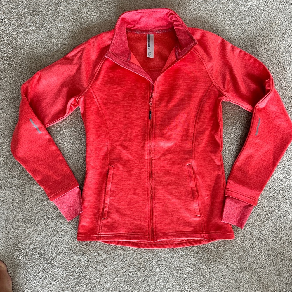 Mondetta sweater/jacket with Stand-Up Collar and Fitted Silhouette